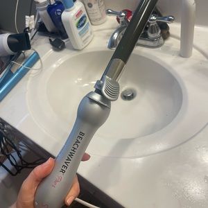 Beach waver  1 inch  Used once